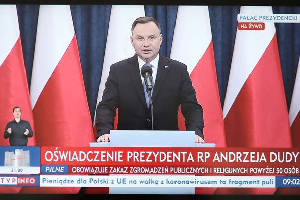 Prezydent: Płatności do ZUS odroczone i na raty. "Nie unikniemy deficytu budżetowego"