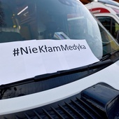 Kłamstwo może sparaliżować pracę ratowników medycznych; ruszyła akcja #NieKłamMedyka