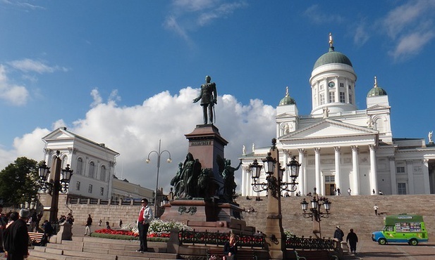 Finlandia: Stan wyjątkowy wydłuży epidemię do pół roku, ale zakażeń będzie mniej