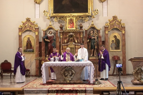 Legnica. Msza św. w intencji maturzystów