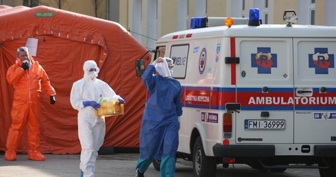 "Pacjent zero" opuścił szpital