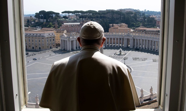 Papież modli się za osoby w trudnościach ekonomicznych