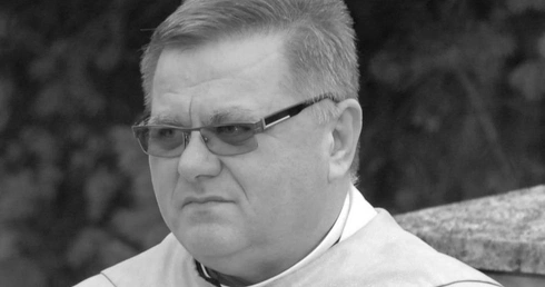 Nie żyje ks. Roman Kopacz. Był zarażony koronawirusem