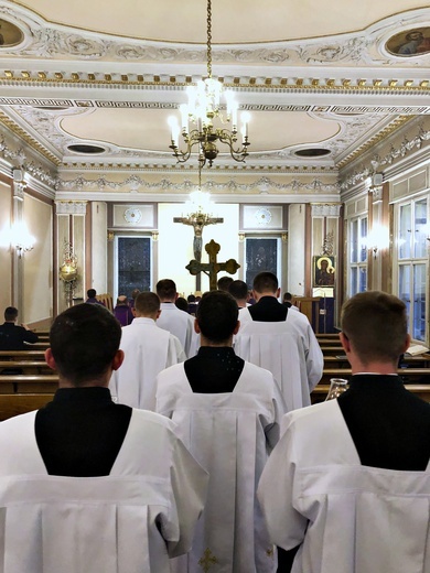 Przyjęcie posługi lektoratu i akolitatu w seminarium salwatorianów