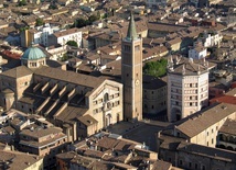 Czternastu zakonników - misjonarzy zmarło w klasztorze w Parmie