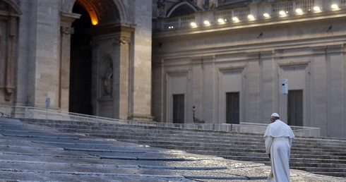 Mocne słowa Franciszka podczas modlitwy o ustanie pandemii (pełny tekst)