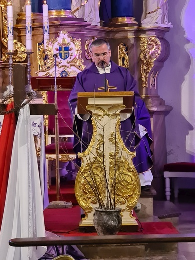 Niedzielne Msze św. w czasie pandemii kornawirusa