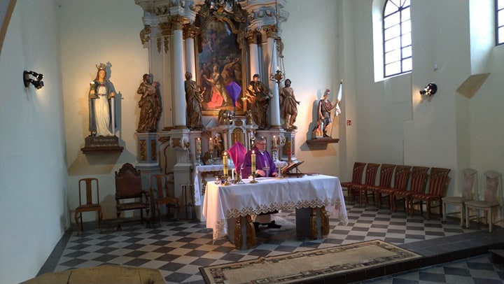 Niedzielne Msze św. w czasie pandemii kornawirusa