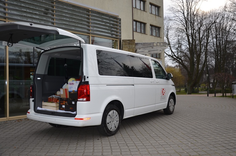 Olimpijska pomoc dla hospicjum św. o. Pio w Pucku