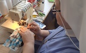 Archidiecezja. Siostry służebniczki szyją maseczki