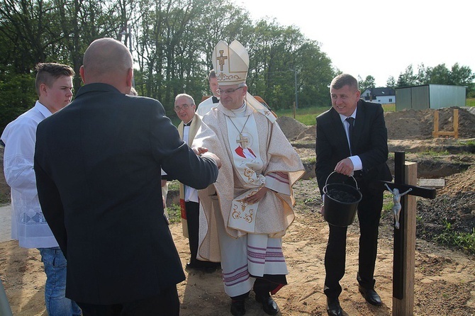 Bp Marek Mendyk w obiektywie Gościa Niedzielnego