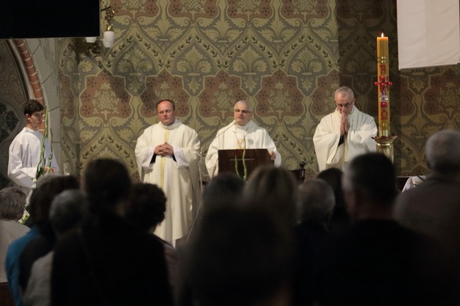 Bp Marek Mendyk w obiektywie Gościa Niedzielnego