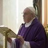 Papież zachęca Polaków do zawierzenia siebie Bożemu Miłosierdziu i wstawiennictwu św. Jana Pawła II
