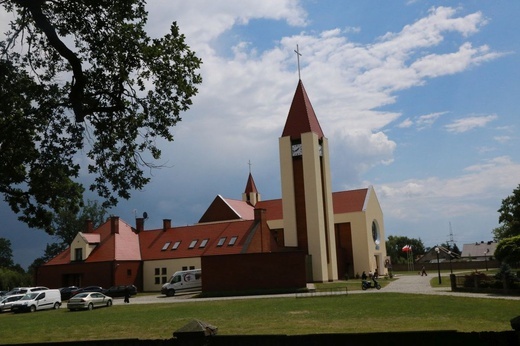 Sanktuarium w Strzelcach Wielkich