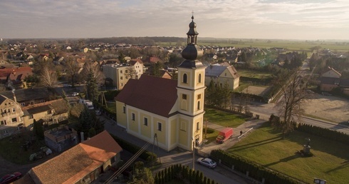 Transmisja Mszy wotywnej o Najświętszym Sercu Jezusa z Długołęki