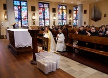 W czasie nabożeństwa w GSD modlono się za kapłanów w ramach akcji "Słudzy Pana. Kapłani proszą o modlitwę".