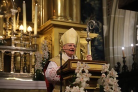 Abp Marek Jędraszewski: Eucharystia jest zobowiązaniem, z którego wypływa miłość