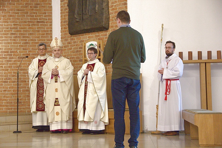 Liturgia Wielkiego Czwartku w czasie pandemii