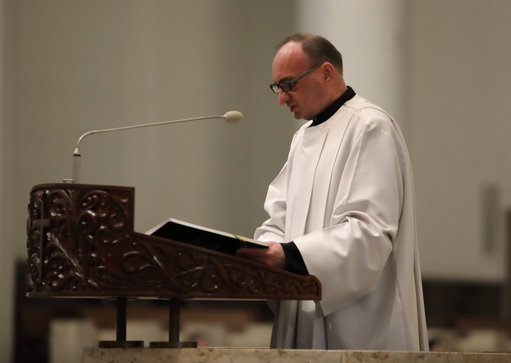 Liturgia Męki Pańskiej w katowickiej katedrze.