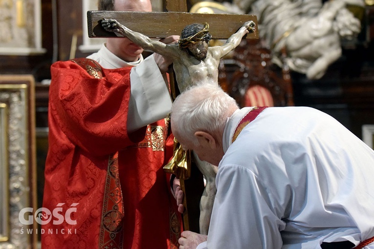 Liturgia Męki Pańskiej 2020