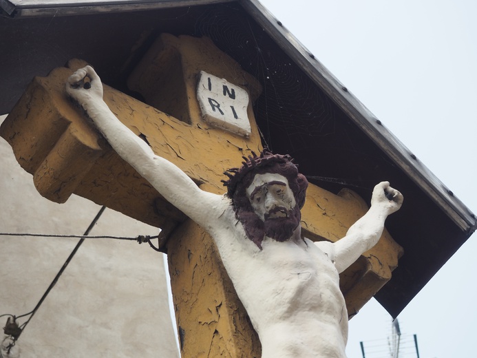 Renowacja zabytkowego krzyża górniczego w Tarnowskich Górach