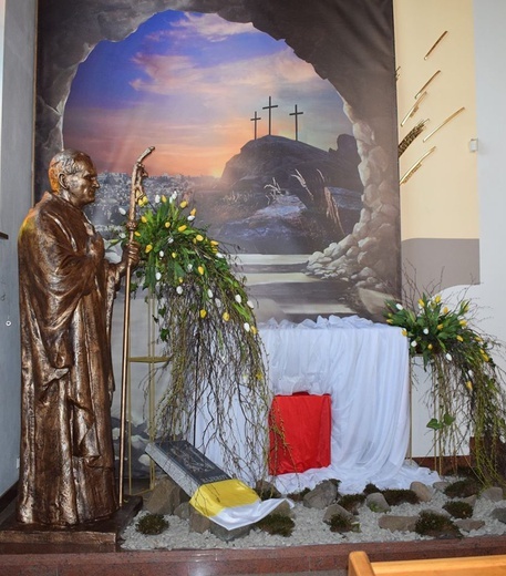 Pielgrzymka do grobów Pańskich w kościołach diecezji tarnowskiej