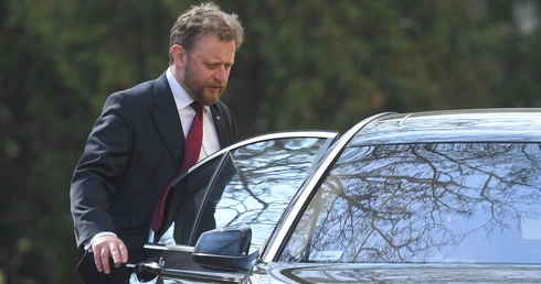 Szumowski obawia się świąt i nieprzestrzegania reguł