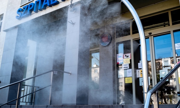 Ministerstwo Zdrowia: Liczba zgonów z powodu COVID-19 wzrosła do 195, 133 nowych zakażeń