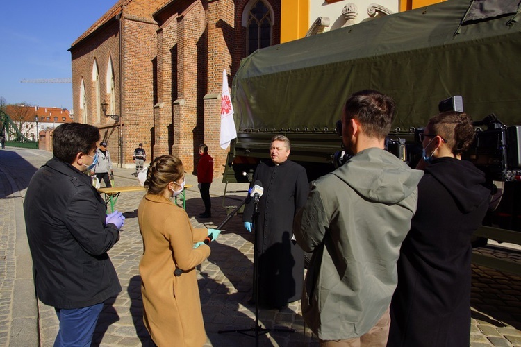 Wrocławska Caritas przygotowała 500 paczek świątecznych