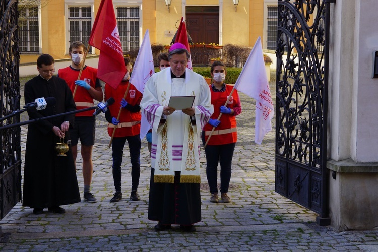 Wrocławska Caritas przygotowała 500 paczek świątecznych