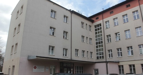 Biskup apeluje o pomoc dla jeleniogórskiego ZOL