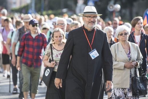 Takim go zapamiętamy. Zmarł ks. Stanisław Jurczuk