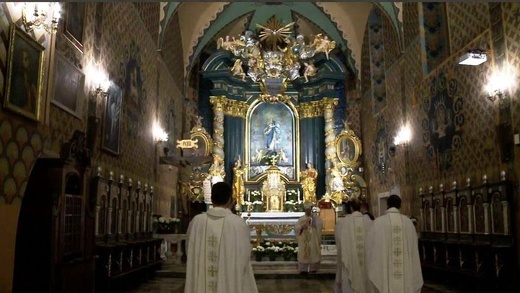 Liturgia Wigilii Paschalnej w konkatedrze w Żywcu - 2020