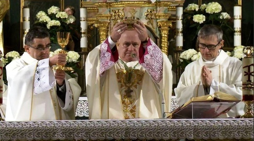 Liturgia Wigilii Paschalnej w konkatedrze w Żywcu - 2020
