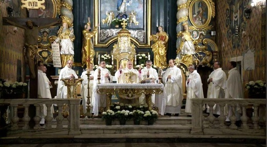 Liturgia Wigilii Paschalnej w konkatedrze w Żywcu - 2020