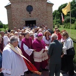 Posługa bp. Romana Marcinkowskiego w dziennikarskim obiektywie