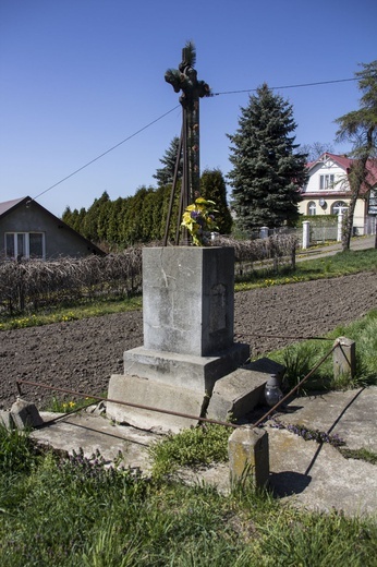 Tarnobrzeg. Będzie remont krzyża Tarnowskiego