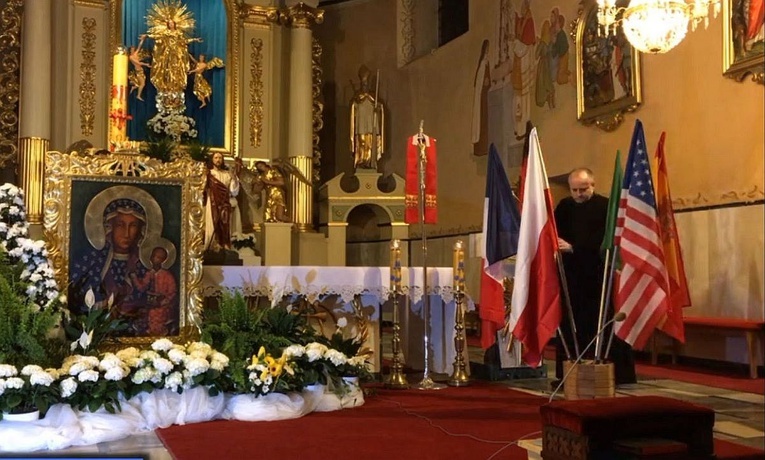 Międzynarodowy Różaniec z Milówki w intencji ustania epidemii