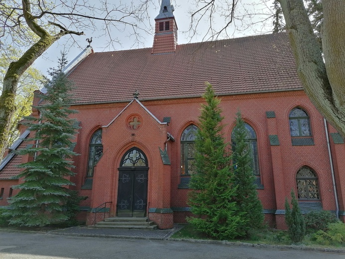 Parafia pw. Miłosierdzia w Bobowicku