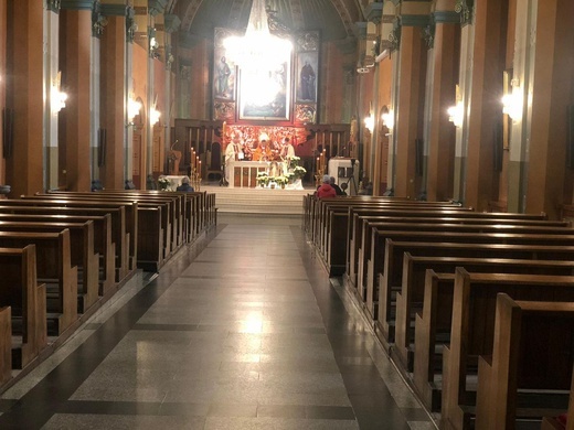 Niedziela Miłosierdzia z bp. Romanem Pindlem w bielskiej katedrze