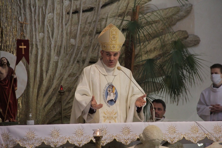 Mszy św. przewodniczył bp Zbigniew Zieliński.