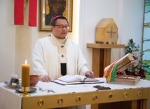 Abp Ryś: Rodzić się z Boga tzn. rodzić się ze Słowa i z miłości