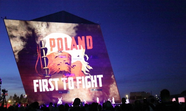 #8TwarzyPandemii. W zamkniętym muzeum 6 milionów gości