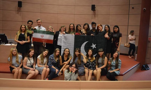 Pandemia koronawirusa na świecie. Radio eM pyta studentów