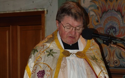Choć pochodził z okolic Kielc, ks. Bysiak całe kapłańskie życie spędził w parafiach płockiej diecezji.