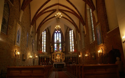 Reransmisja Mszy świętej z parafii pw. św. Franciszka z Asyżu i św. Piotra z Alkantary w Namysłowie