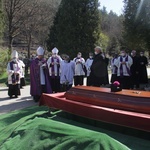 Pogrzeb ks. kan. Zbigniewa Zdybla