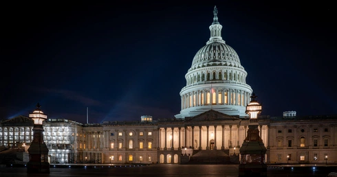 Izba Reprezentantów przegłosowała USA kolejny pakiet pomocowy dla gospodarki