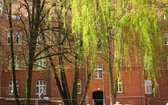 Rybnik. Gmach dla Muzeum Medycyny pięknieje