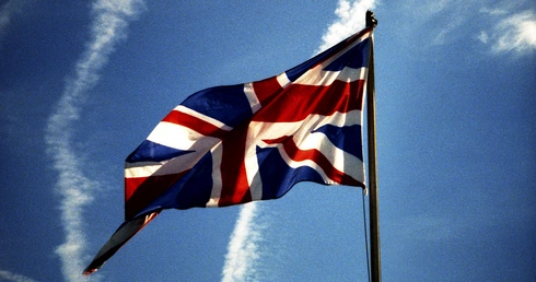 Wielka Brytania. Siostry bliźniaczki, pielęgniarki zmarły na COVID-19